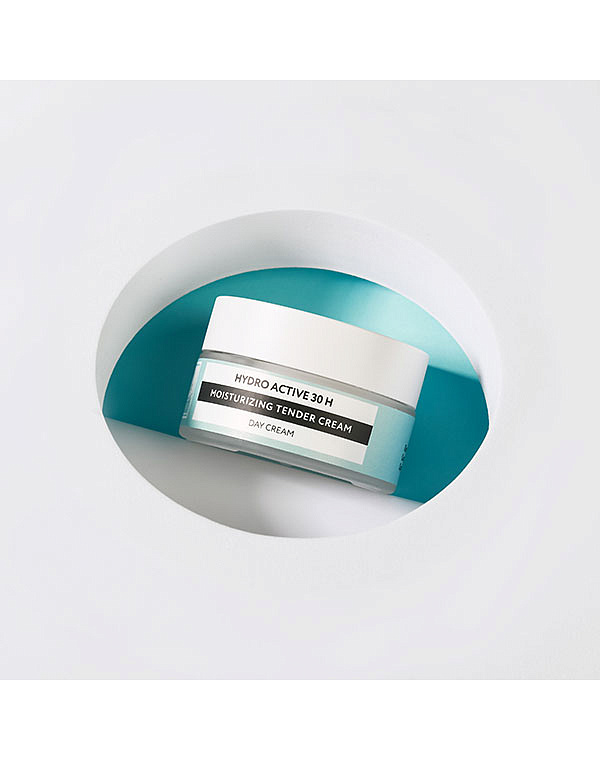 Нежный увлажняющий крем "Hyaluron - hydro active" SPF 15, Beauty Style 15